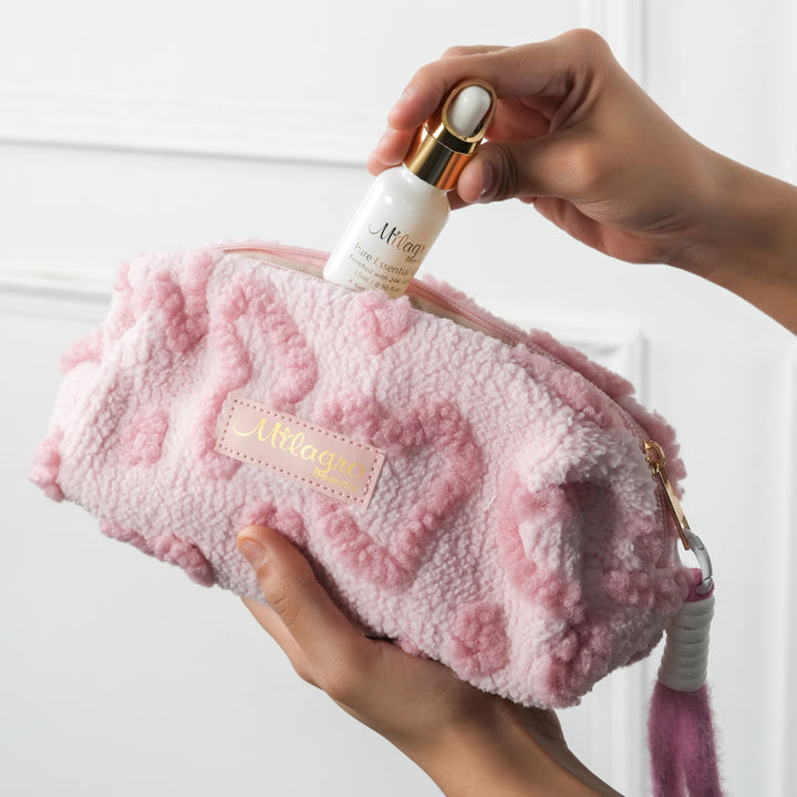 Fluffy Hearts Travel Case