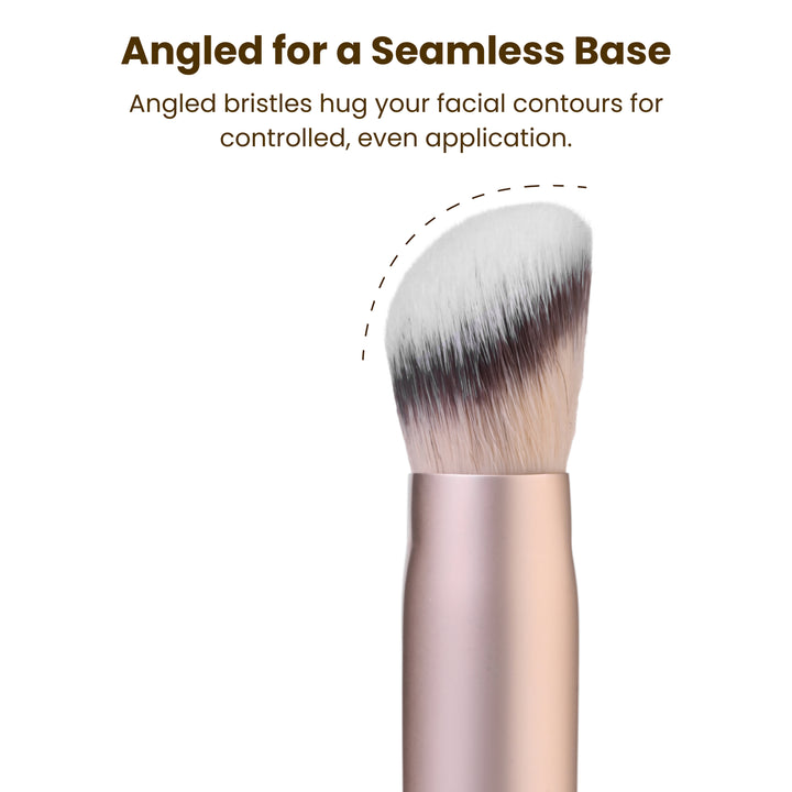 Angled Foundation Brush 22