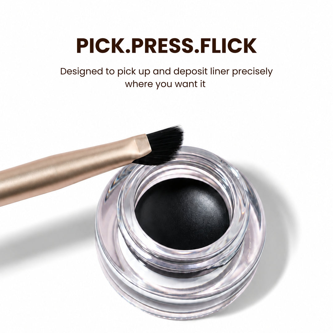 Winged liner brush 69