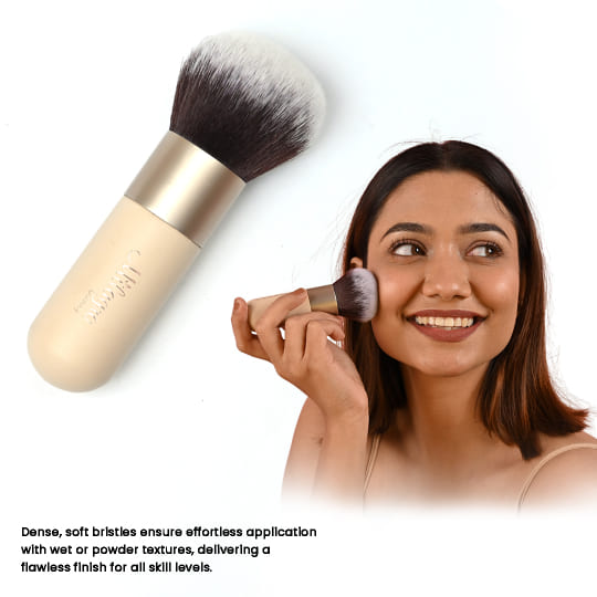 Buy Best Kabuki Brush Online | Milagro Beauty