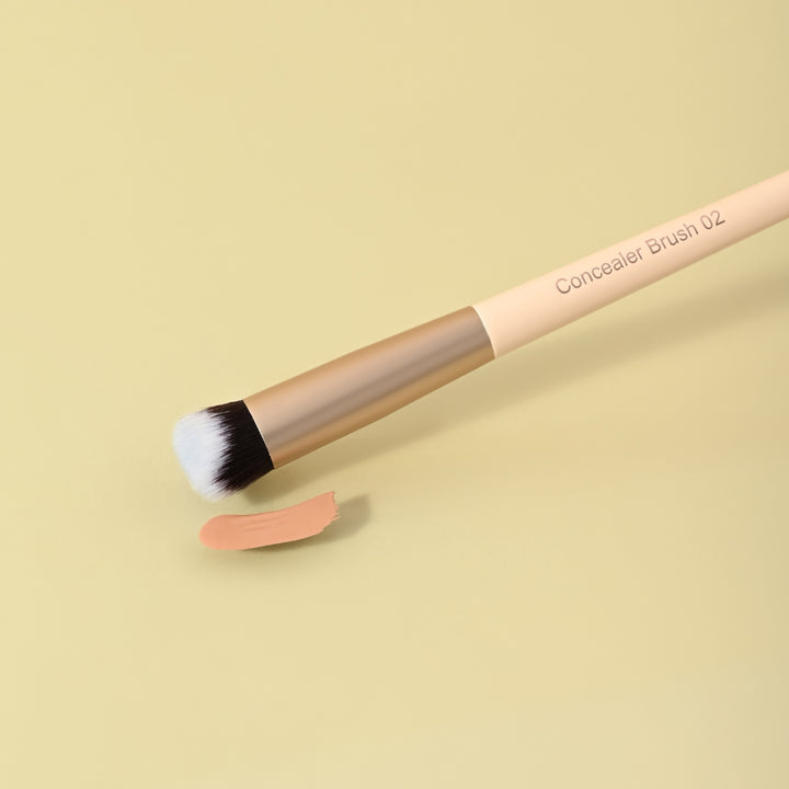 Concealer Brush 02