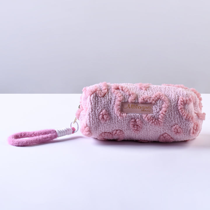 Fluffy Hearts Travel Case